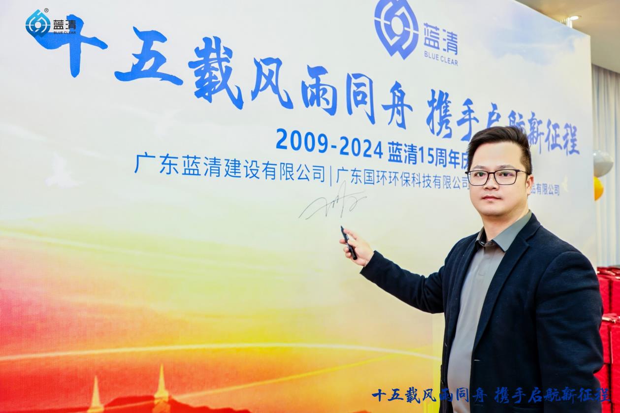 国家电网超级气球成功试运行：吊装2吨重输电塔材至4000米山脊